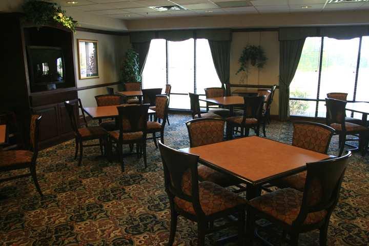Hampton By Hilton Oklahoma City I-40 East- Tinker Afb Midwest City Restoran gambar